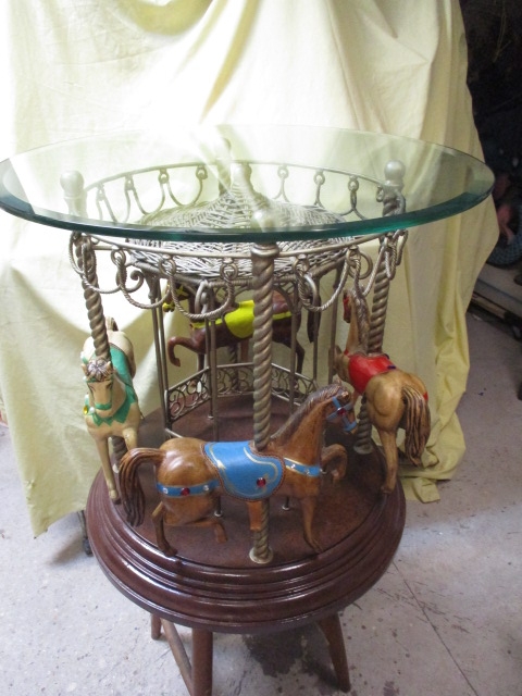 Colorful End Table 4 Horse Carousel Round