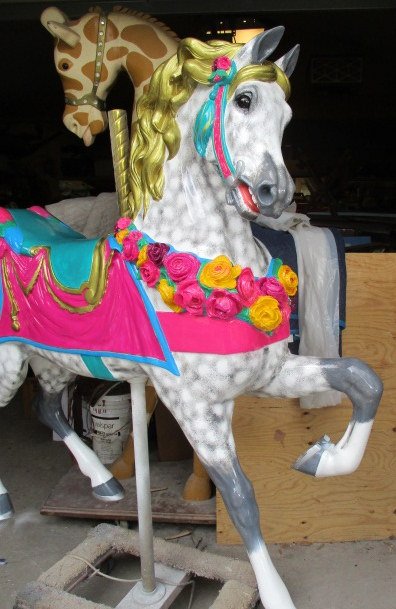 Dentzel Flowered Arabian Stander Horse