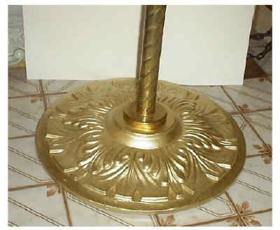 16 inch Round Florentine Cast Iron Carousel Horse Stand